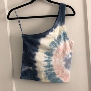 One Shoulder Tie-Dye Crop Top
